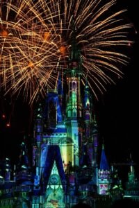 Nighttime-Disney-magic-kindom-poplar-bluff-photographer